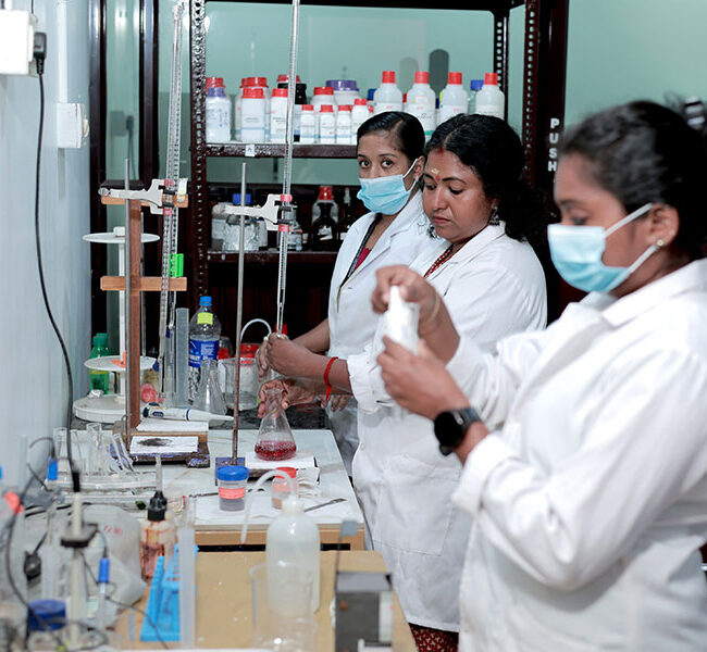 Navarathna-matsya-sevana-kendram-lab