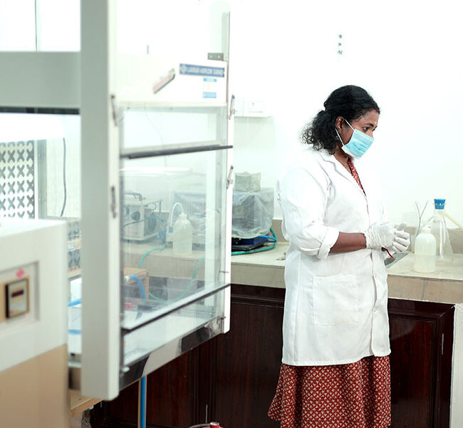 Navarathna-matsya-sevana-kendram-lab